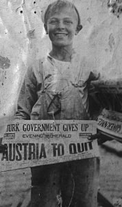 Jimmie Reese as newsboy, 1918 Jimmie Reese as newsboy, 1918