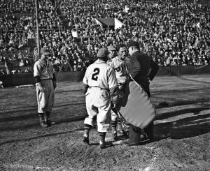 Seattle Rainiers' Al Niemiec, 1940 Seattle Rainiers' Al Niemiec, 1940