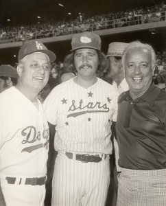Tommy Lasorda, Rob Reiner and Rod Dedeaux Tommy Lasorda, Rob Reiner and Rod Dedeaux