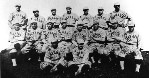 1915 Newark Peppers