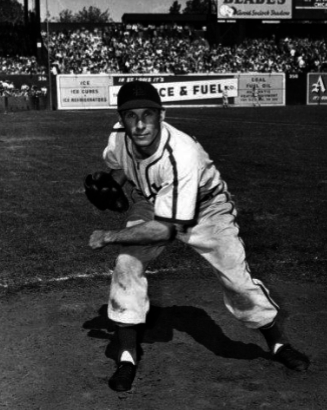 San Diego Padres Eric Show gets set to throw during first inning action  against the Chicago Cubs in Game 1 of the National League playoffs at  Chicago's Wrigley Field, Oct. 3, 1984.