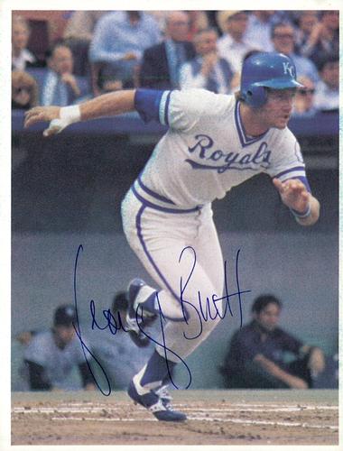 George Brett, current Royals players show off the powder blues