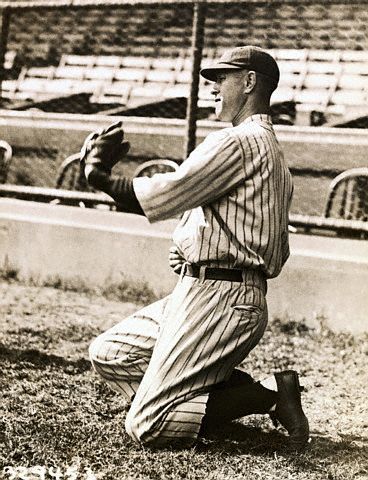  HistoricalFindings Photo: Joe Bush, Philadelphia Athletics,  Baseball Photo,1914 : Home & Kitchen