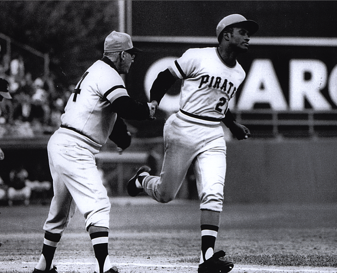 Classic SI Photos of Roberto Clemente