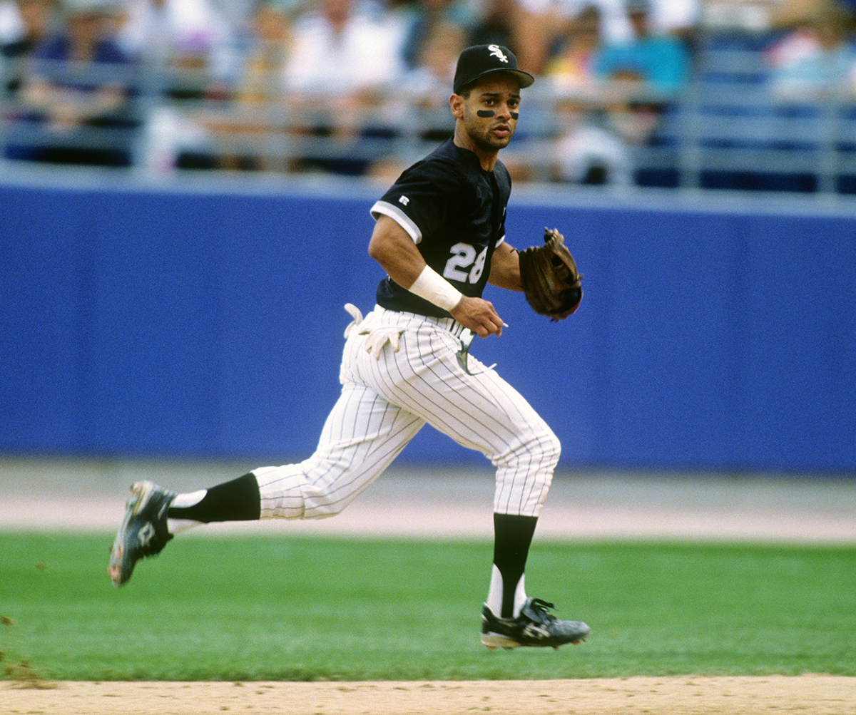 1997 - Joey Cora looking good in Mariners' new uniforms 