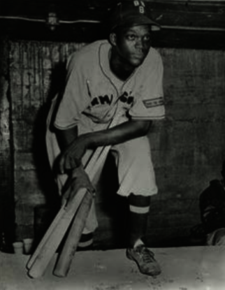 Willie Mays at his 1979 Hall of Fame induction with legendary Pitcher, and  1971 Hall of Famer, Satchel Paige : r/baseball