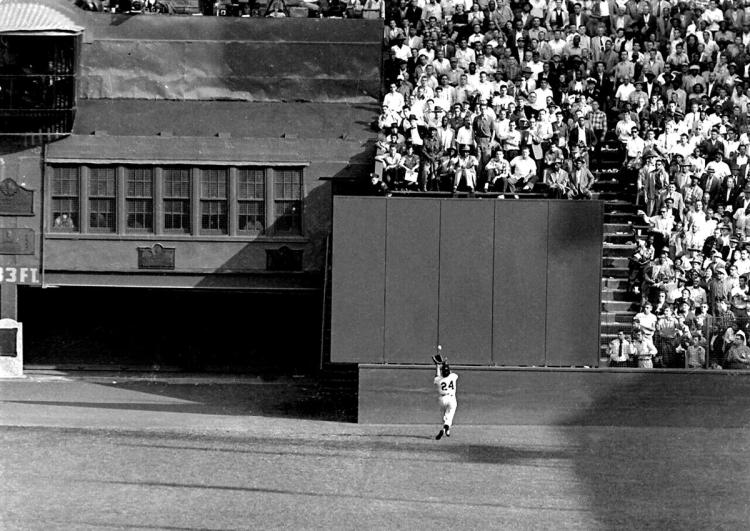 September 29, 1954: Willie Mays makes The Catch; Dusty Rhodes homer wins  Game One – Society for American Baseball Research