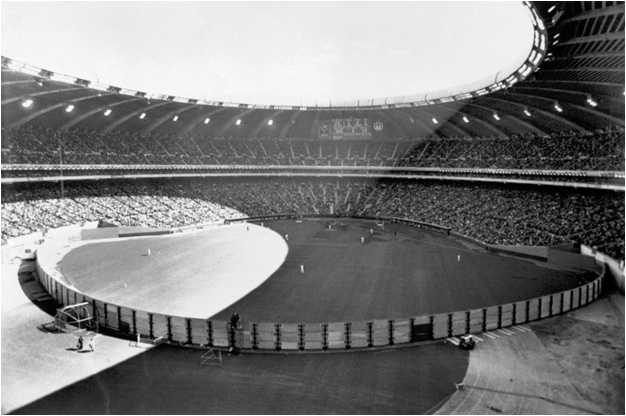 Old photo of the abandoned Expos team store at Olympic stadium Montreal. (  Deseret.com) : r/baseball