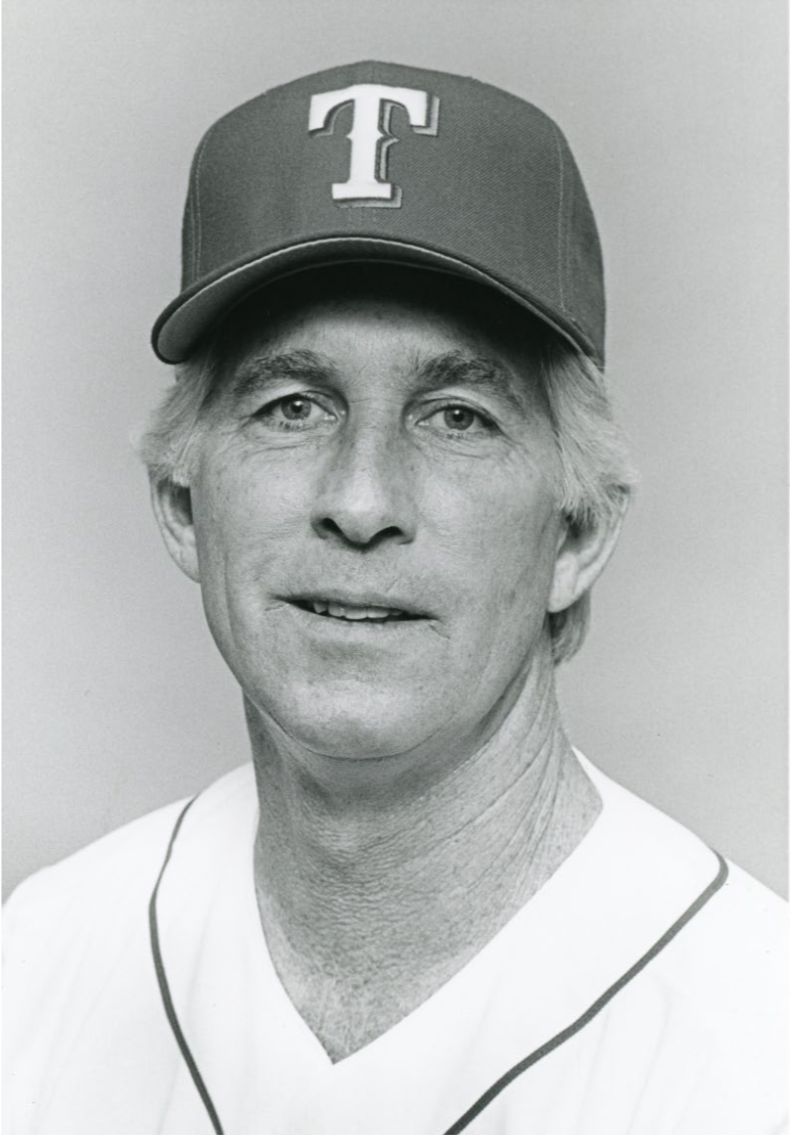 Ken Suarez 1972 Texas Rangers Team Issued Press Photo