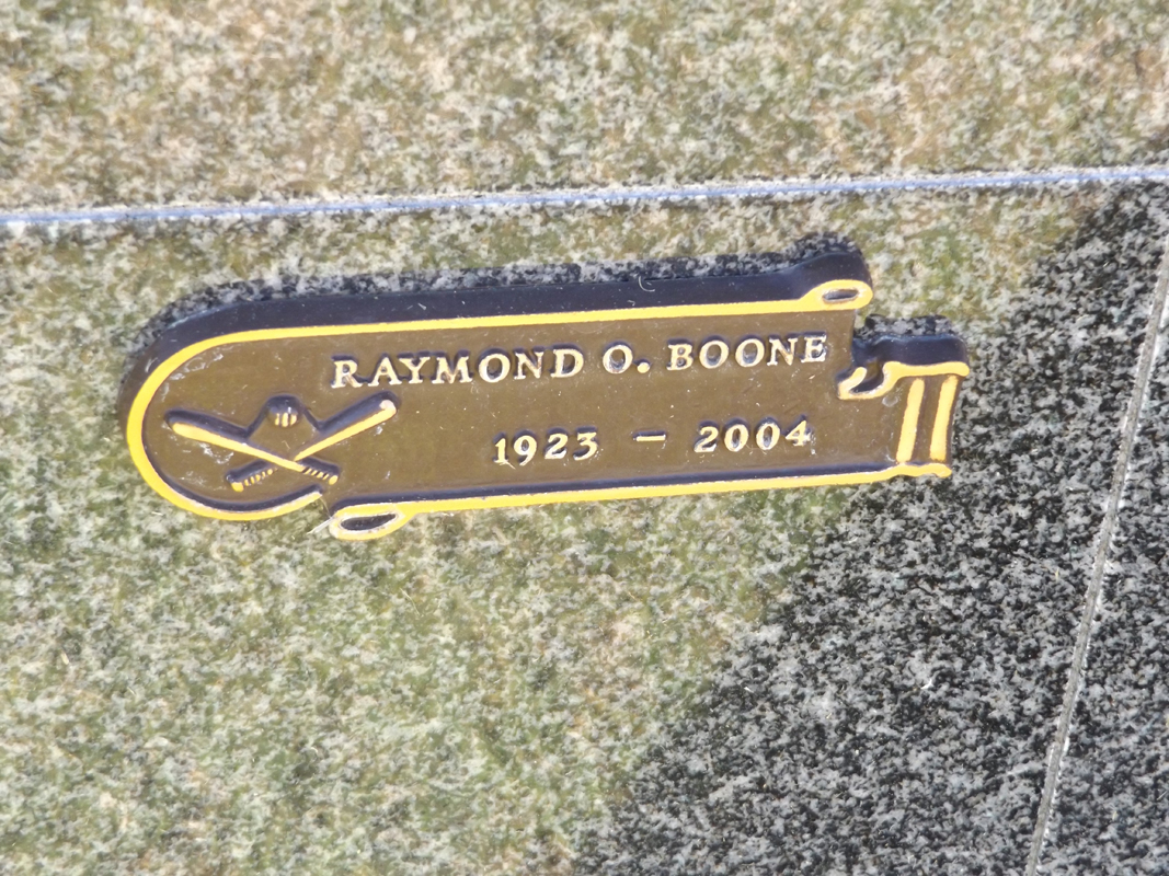 Ray Boone grave marker