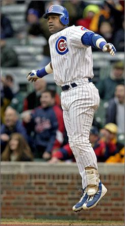 Cubs' Sosa Hits 500th Home Run