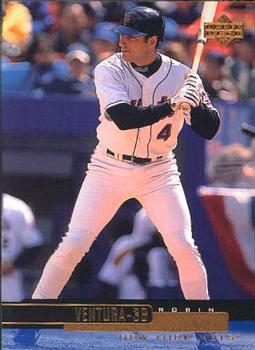 New York Mets Robin Ventura Imitates Mike Piazza during Rain Delay. 