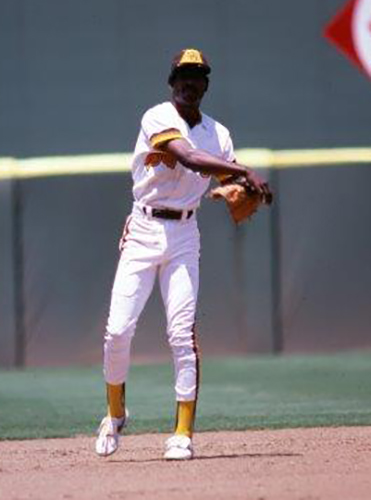 Second baseman Alan Wiggins of the San Diego Padres throws to