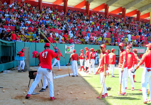 Pregame batting practice on March 1, 2015, at the home stadium of the Matanzas Cocodrilos in Matanzas, Cuba.