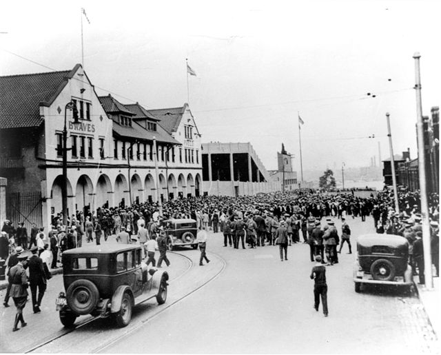 Braves Field - History, Photos and more of the Boston Braves