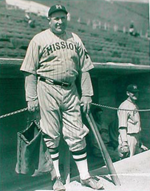 Joe Morgan placing a tag on Mickey - Baseball In Pics