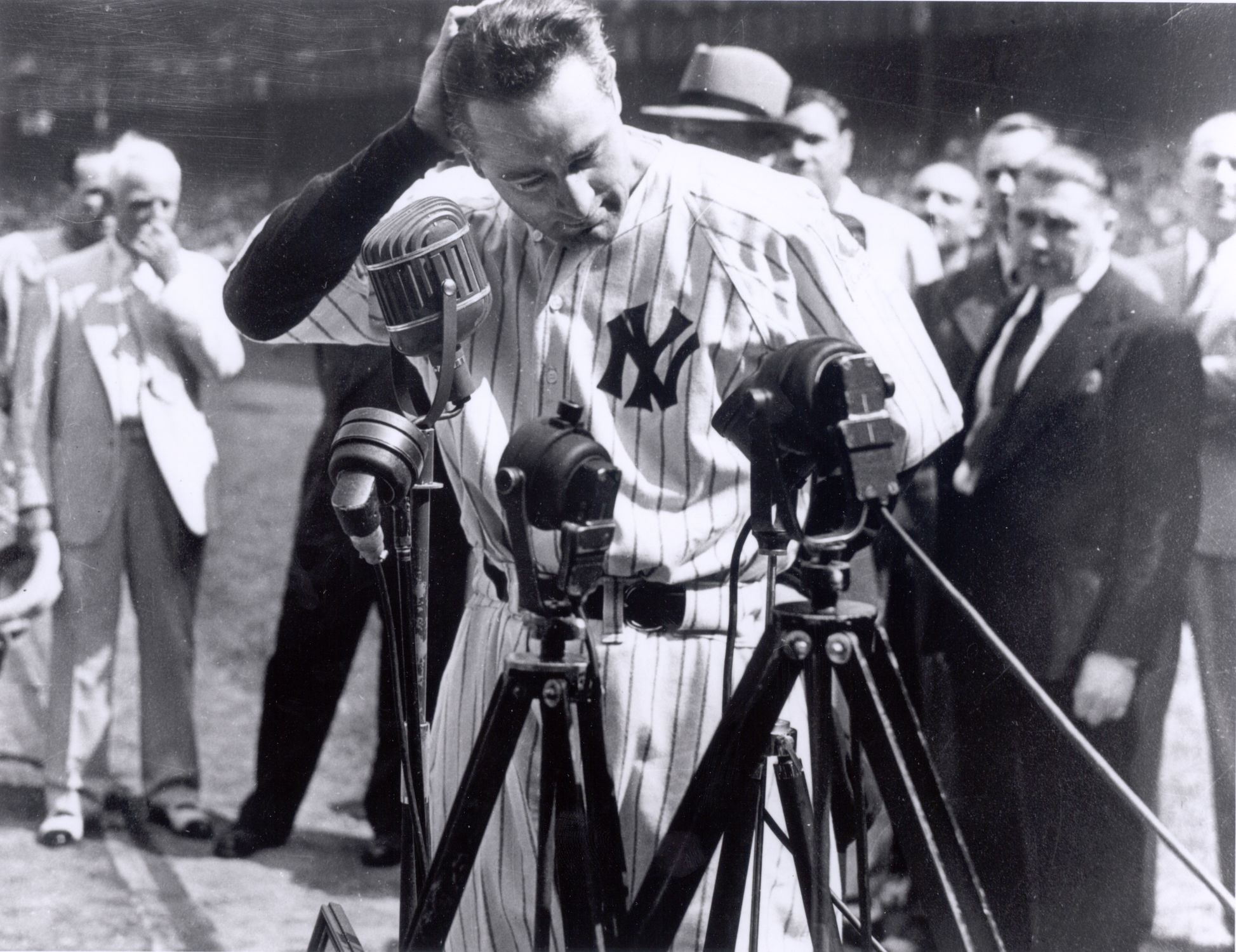 July 4, 1939: Lou Gehrig says farewell to baseball with 'Luckiest Man'  speech at Yankee Stadium – Society for American Baseball Research