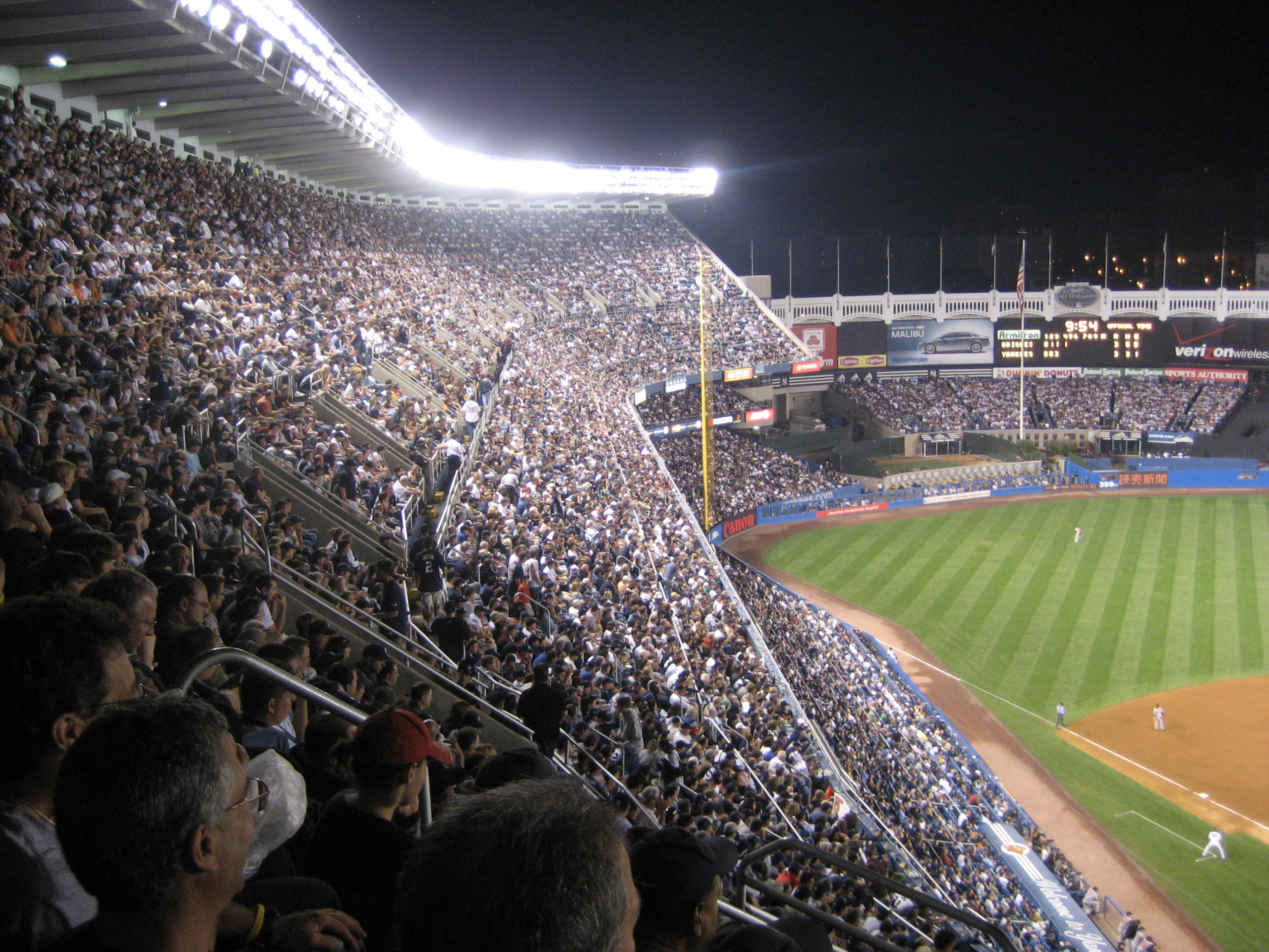 September 21, 2008: The final game at Yankee Stadium – Society for American  Baseball Research